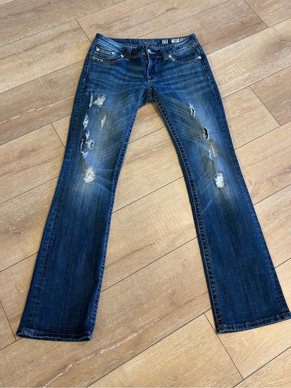 Miss Me Bootcut Jeans Women’s Size 29 Distressed Y2K Medium Wash denim